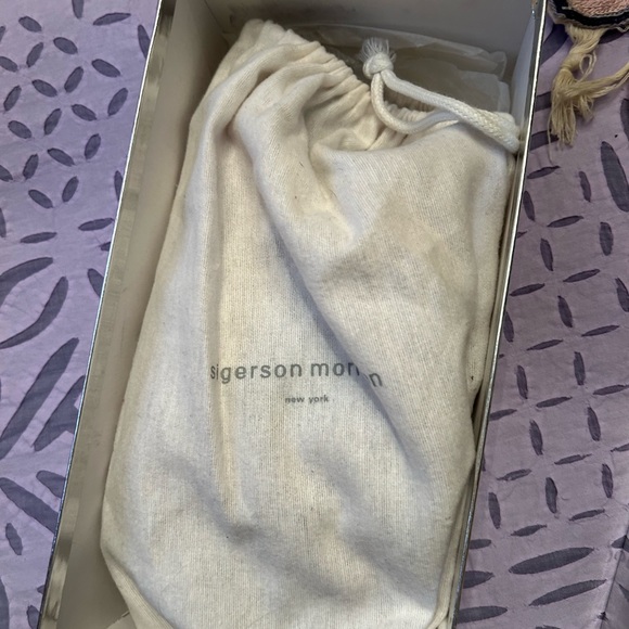 Sigerson Morrison red suede shoes 6.5 - Picture 5 of 5